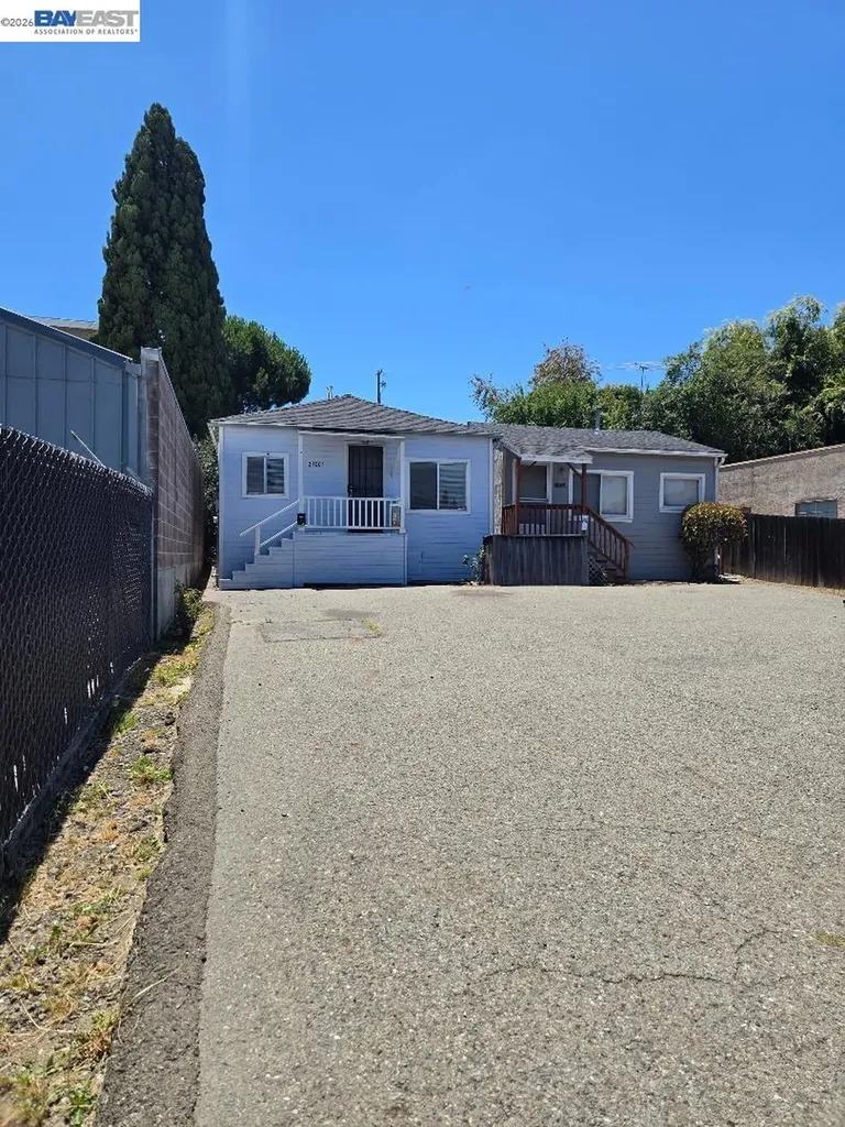 21003 Foothill Boulevard Hayward CA 94541