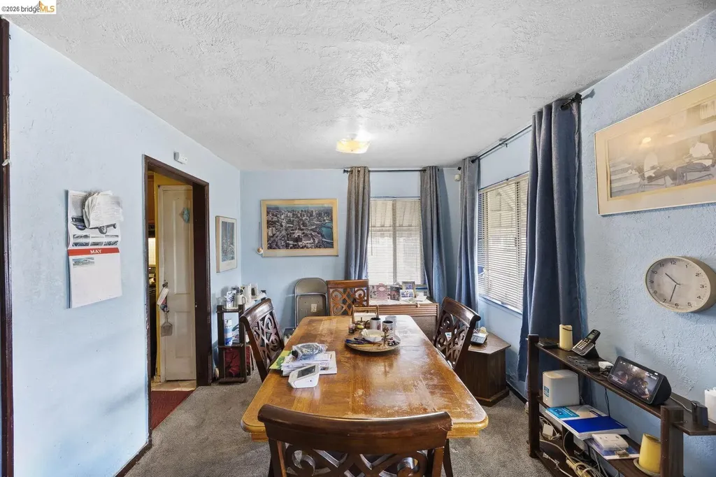 9527 Coral Road Oakland CA 94603