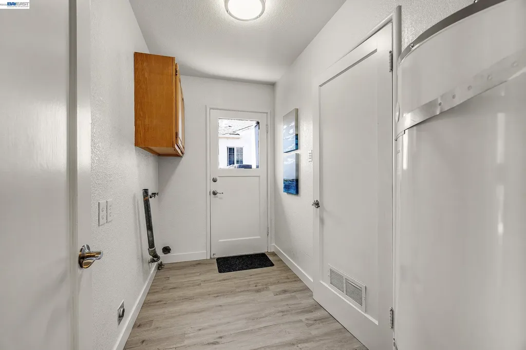 1987 San Rafael Street San Leandro CA 94577