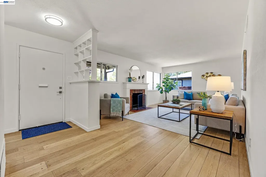 1987 San Rafael Street San Leandro CA 94577