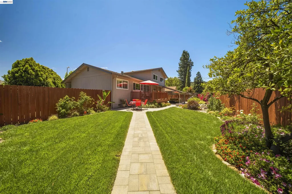 7365 Tulipwood Circle Pleasanton CA 94588