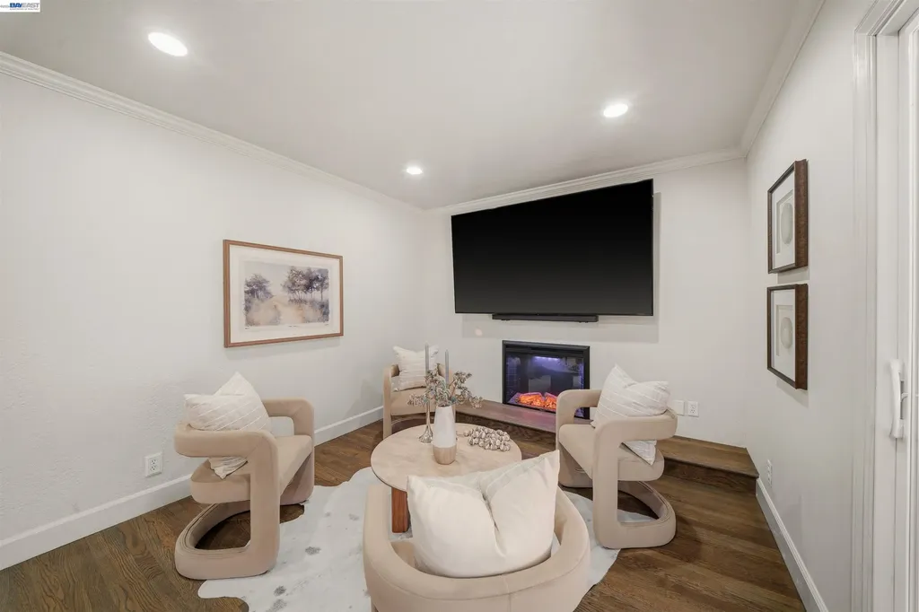 7365 Tulipwood Circle Pleasanton CA 94588