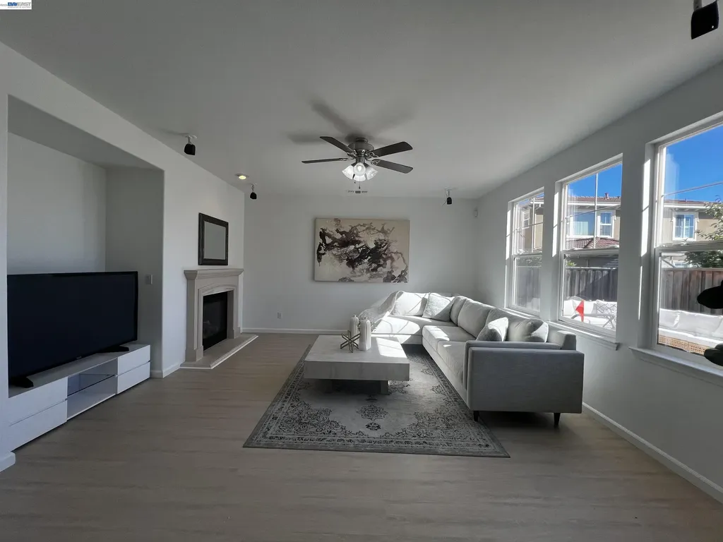 5556 Wells Lane San Ramon CA 94582