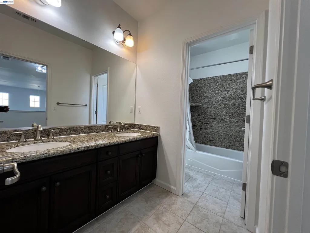 5556 Wells Lane San Ramon CA 94582