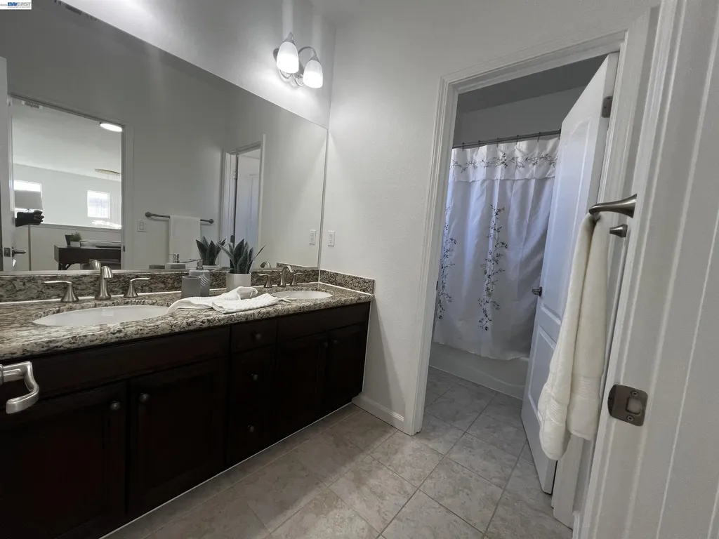 5556 Wells Lane San Ramon CA 94582