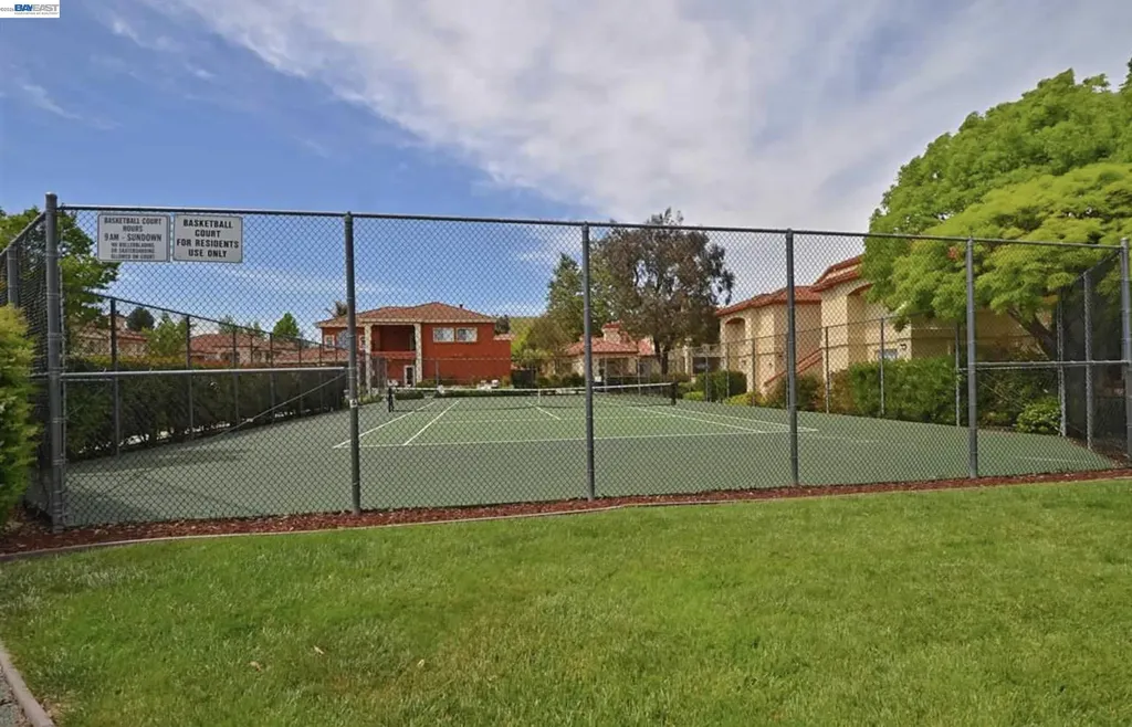 6978 Dublin Meadows Street Dublin CA 94568