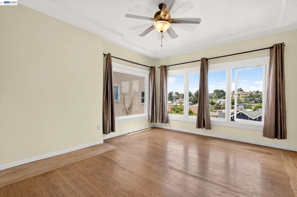 753 Warfield Avenue Oakland CA 94610
