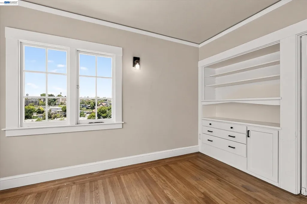 753 Warfield Avenue Oakland CA 94610