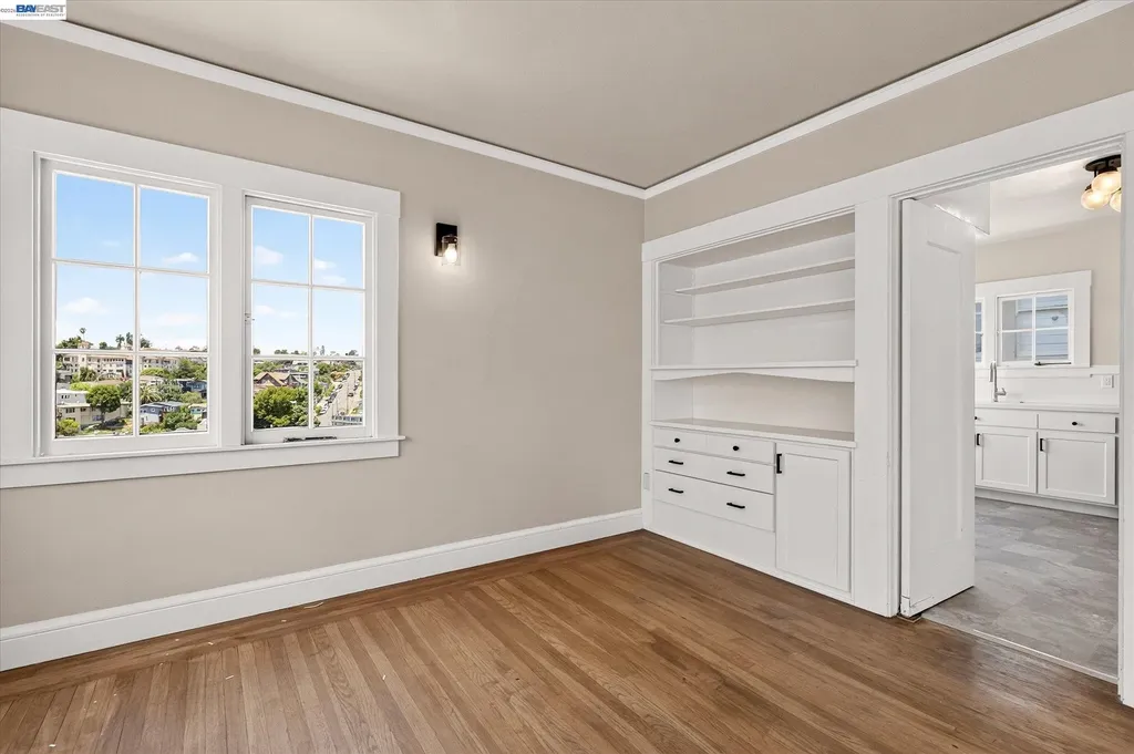 753 Warfield Avenue Oakland CA 94610