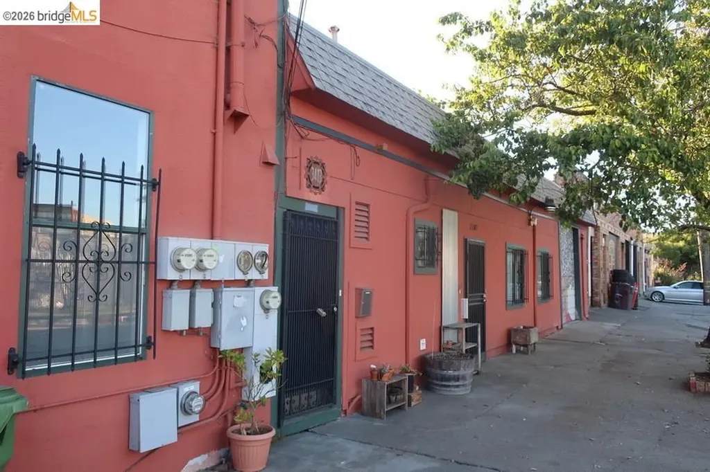 3403 Harlan Street Oakland CA 94608