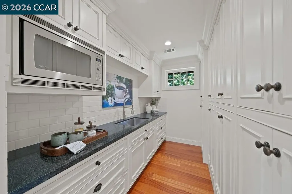 1924 Alameda Diablo Diablo CA 94528