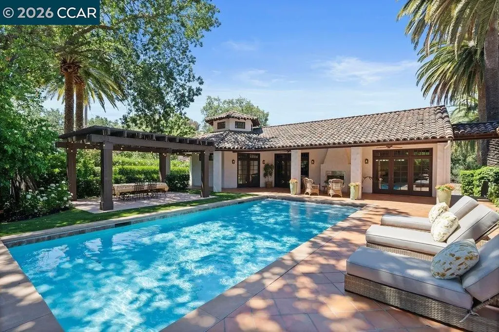 1924 Alameda Diablo Diablo CA 94528