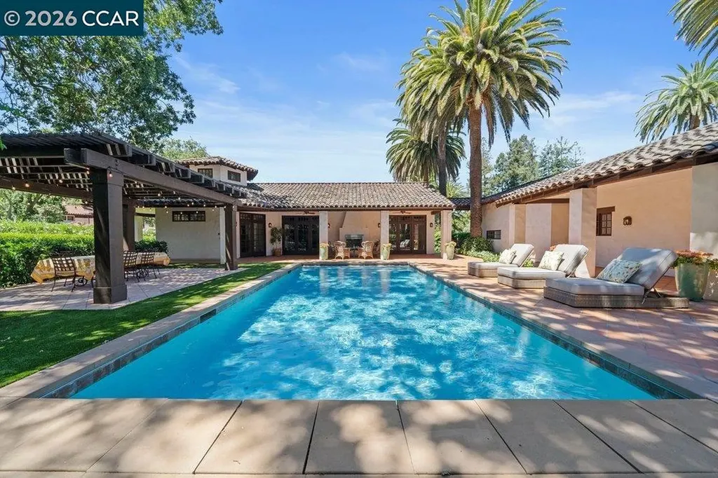 1924 Alameda Diablo Diablo CA 94528