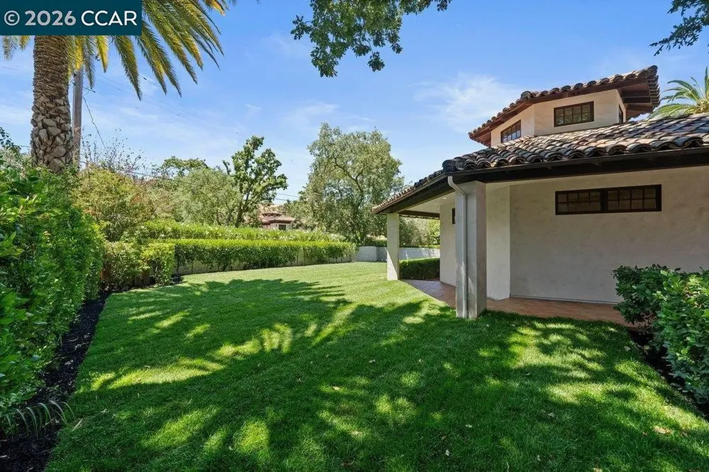 1924 Alameda Diablo Diablo CA 94528