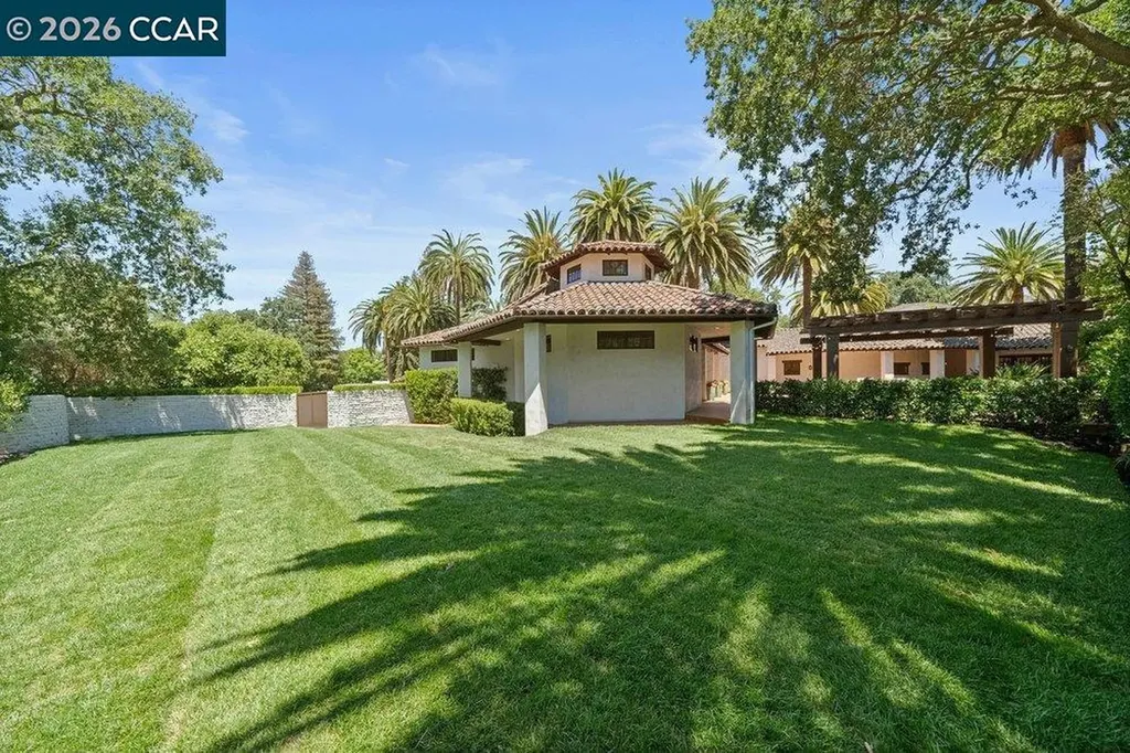 1924 Alameda Diablo Diablo CA 94528