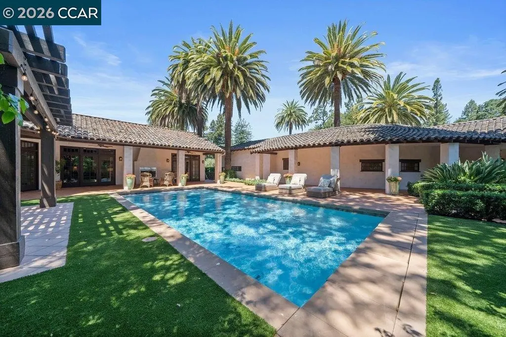 1924 Alameda Diablo Diablo CA 94528