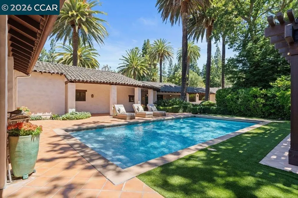 1924 Alameda Diablo Diablo CA 94528