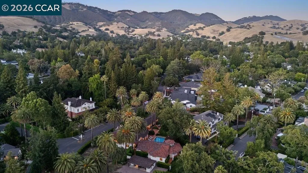 1924 Alameda Diablo Diablo CA 94528