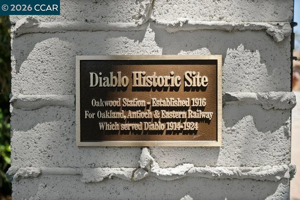 1924 Alameda Diablo Diablo CA 94528