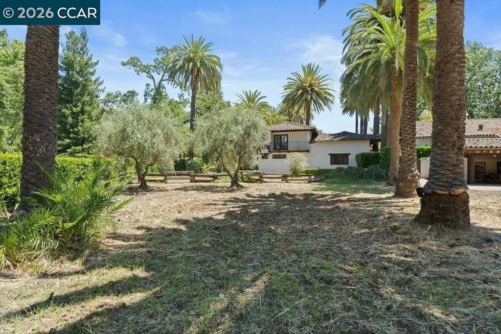 1924 Alameda Diablo Diablo CA 94528