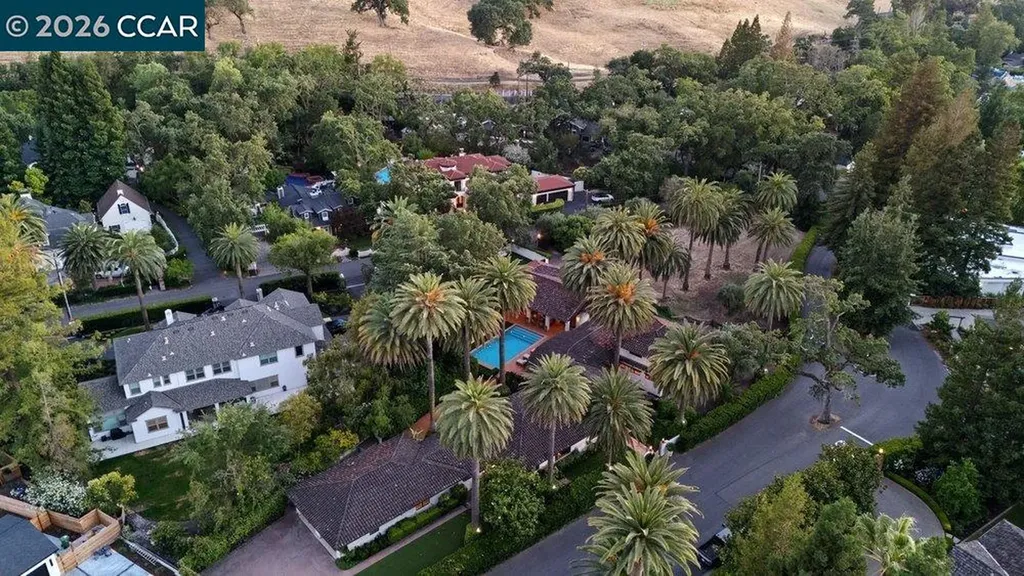 1924 Alameda Diablo Diablo CA 94528