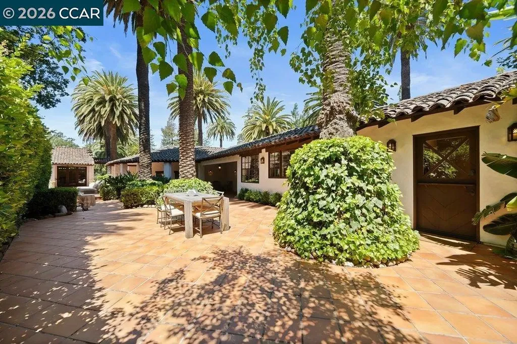 1924 Alameda Diablo Diablo CA 94528