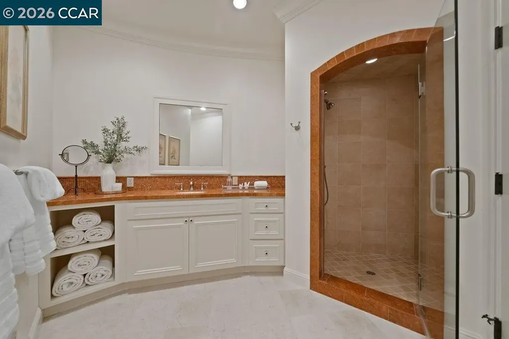 1924 Alameda Diablo Diablo CA 94528
