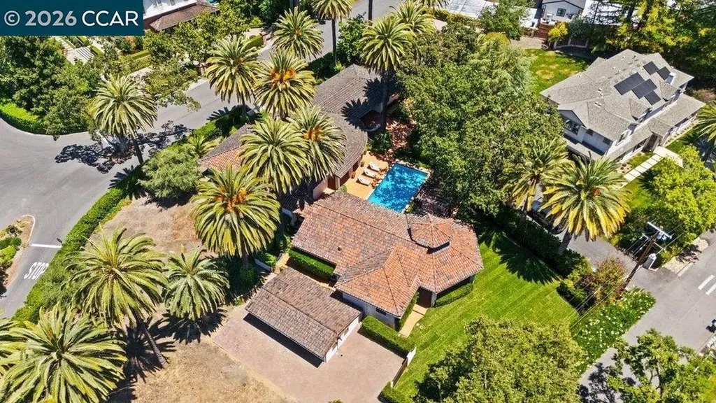 1924 Alameda Diablo Diablo CA 94528