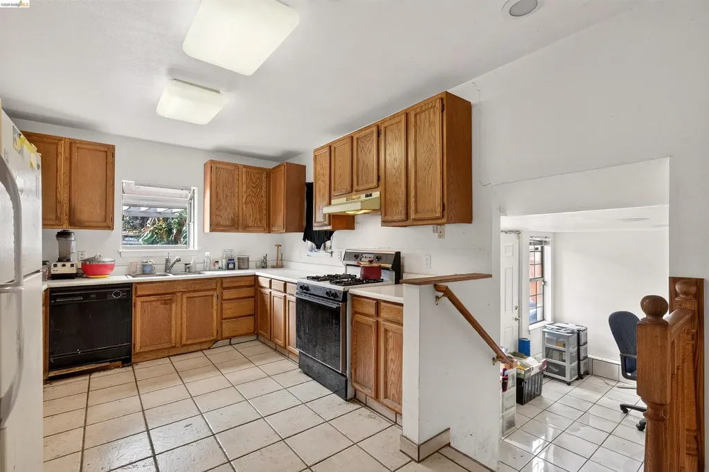 1814 105th Avenue Oakland CA 94603