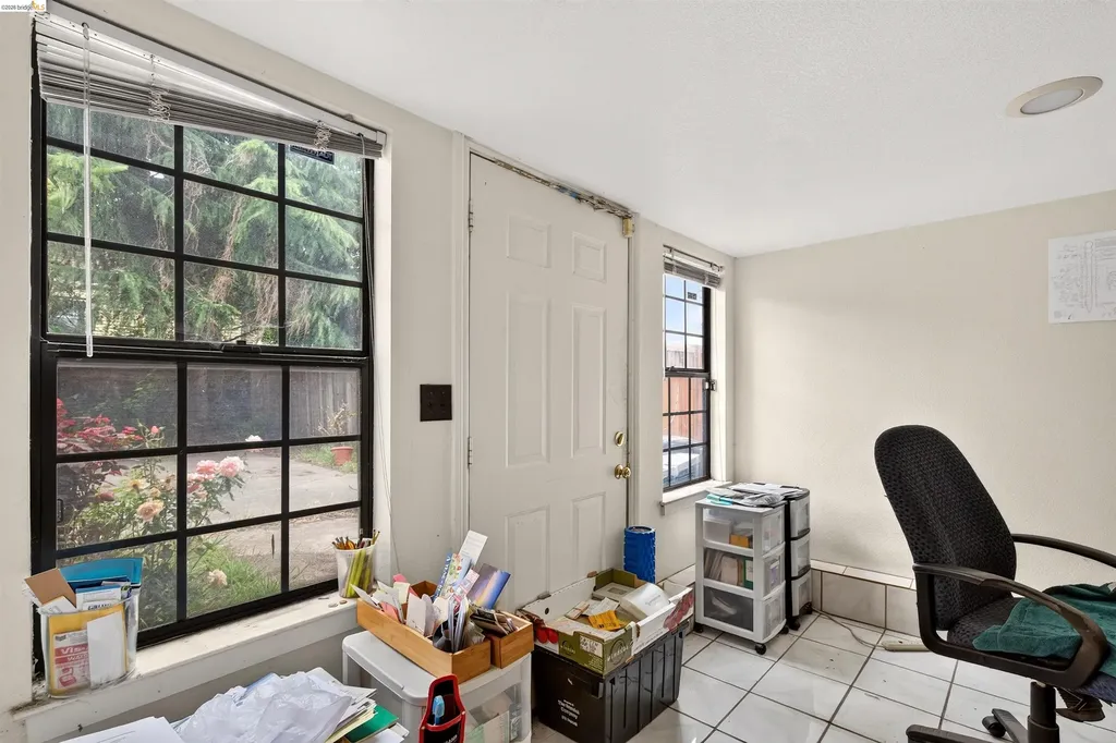 1814 105th Avenue Oakland CA 94603