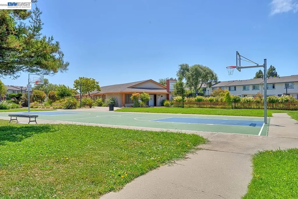 4556 Reyes Drive Union City CA 94587