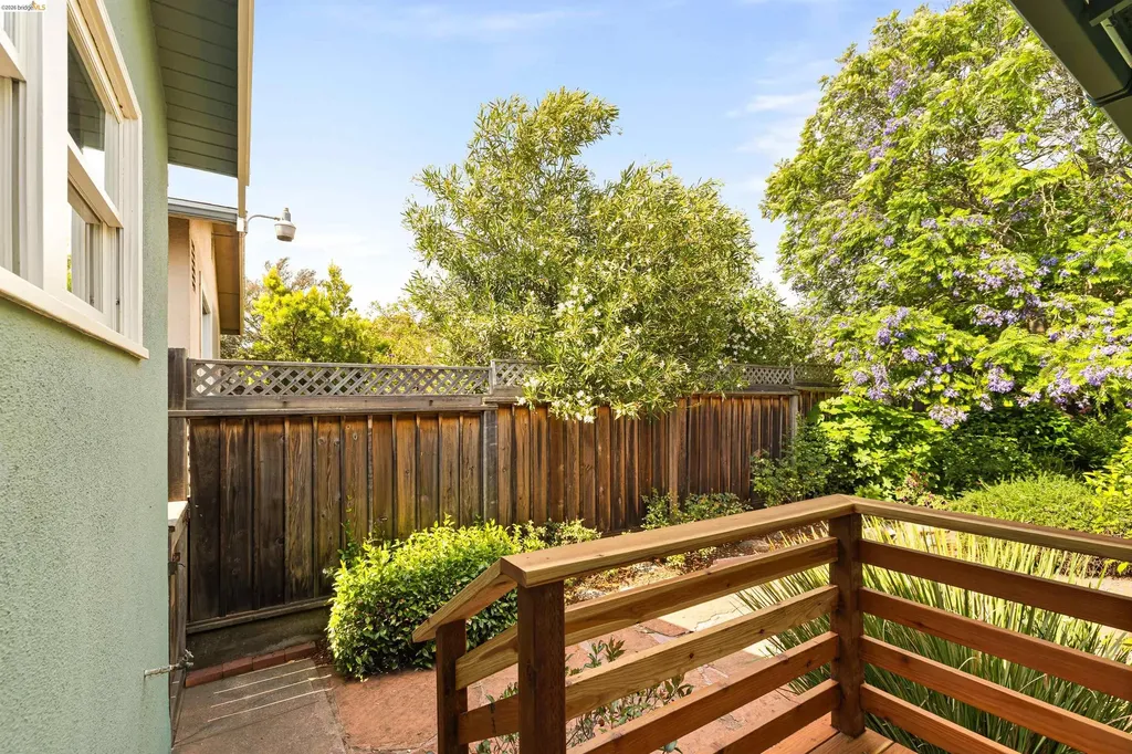 1009 Key Route Boulevard Albany CA 94706