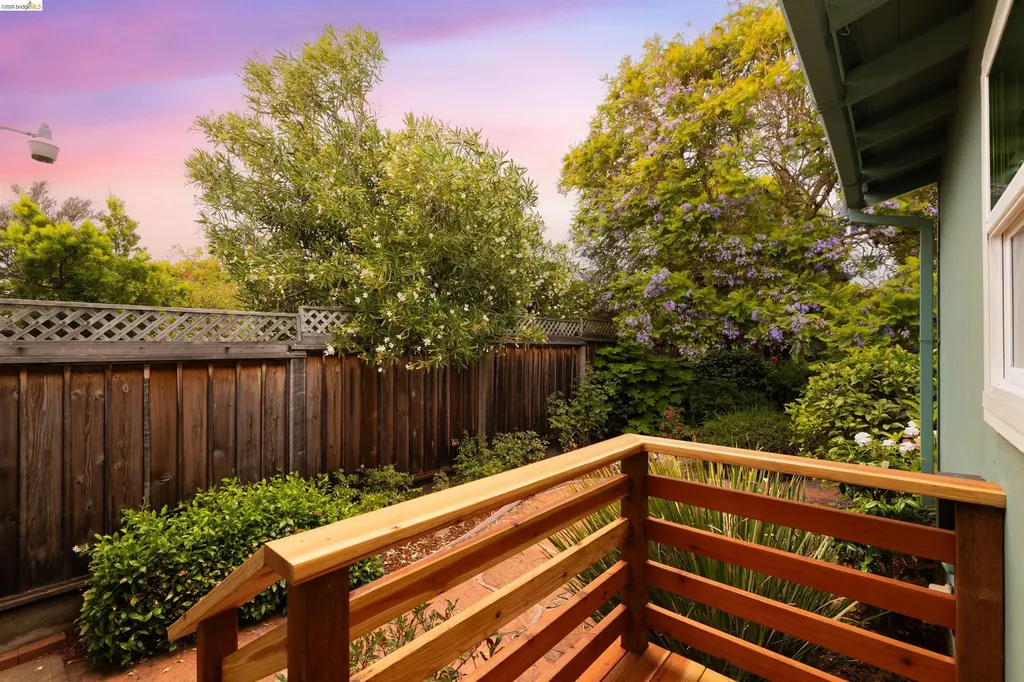 1009 Key Route Boulevard Albany CA 94706