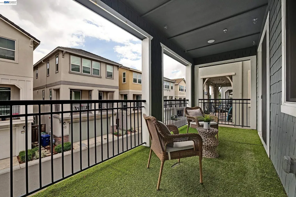 24221 2nd Street Hayward CA 94541