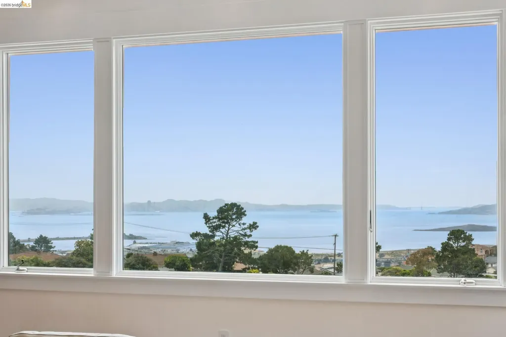 1452 Club View Drive El Cerrito CA 94530