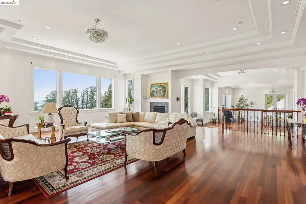 1452 Club View Drive El Cerrito CA 94530