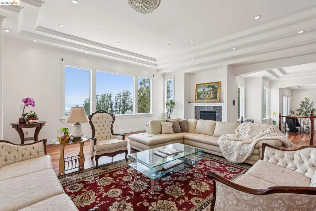1452 Club View Drive El Cerrito CA 94530