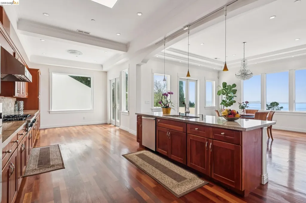 1452 Club View Drive El Cerrito CA 94530