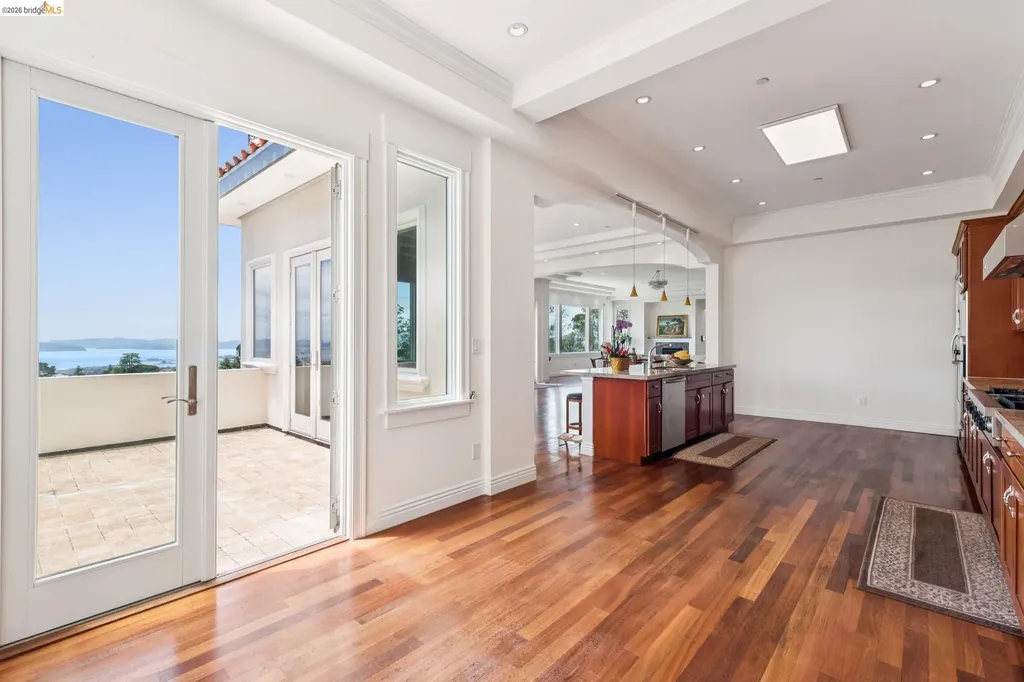 1452 Club View Drive El Cerrito CA 94530