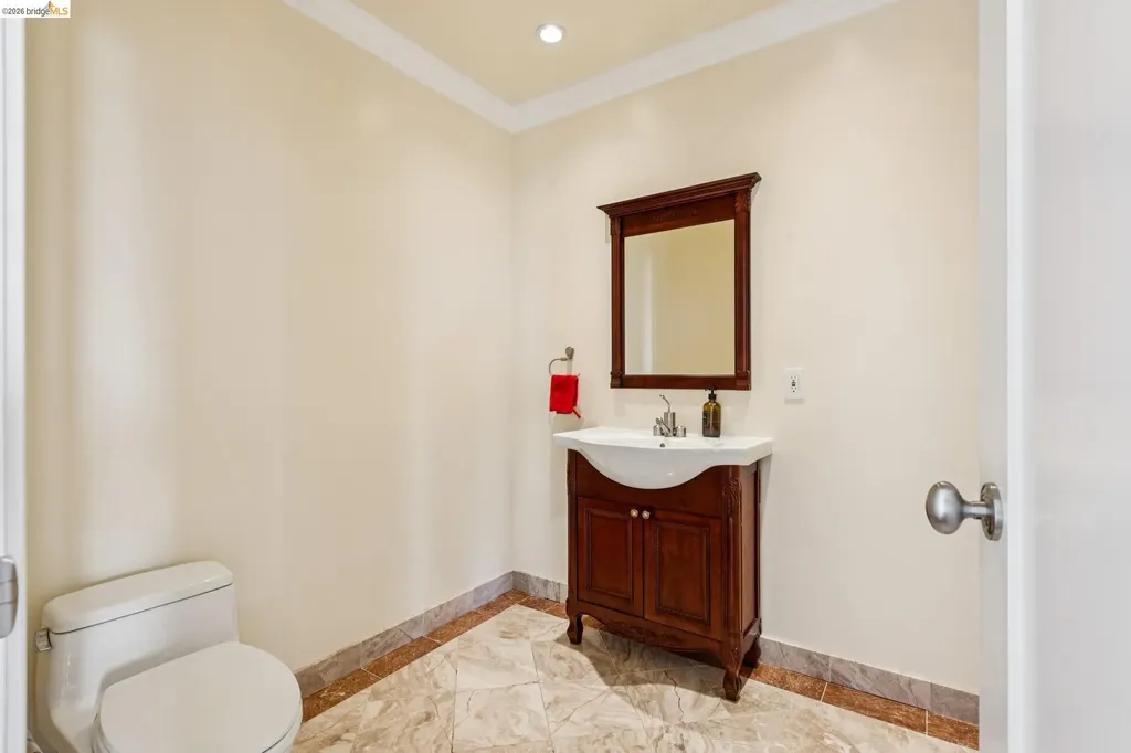 1452 Club View Drive El Cerrito CA 94530