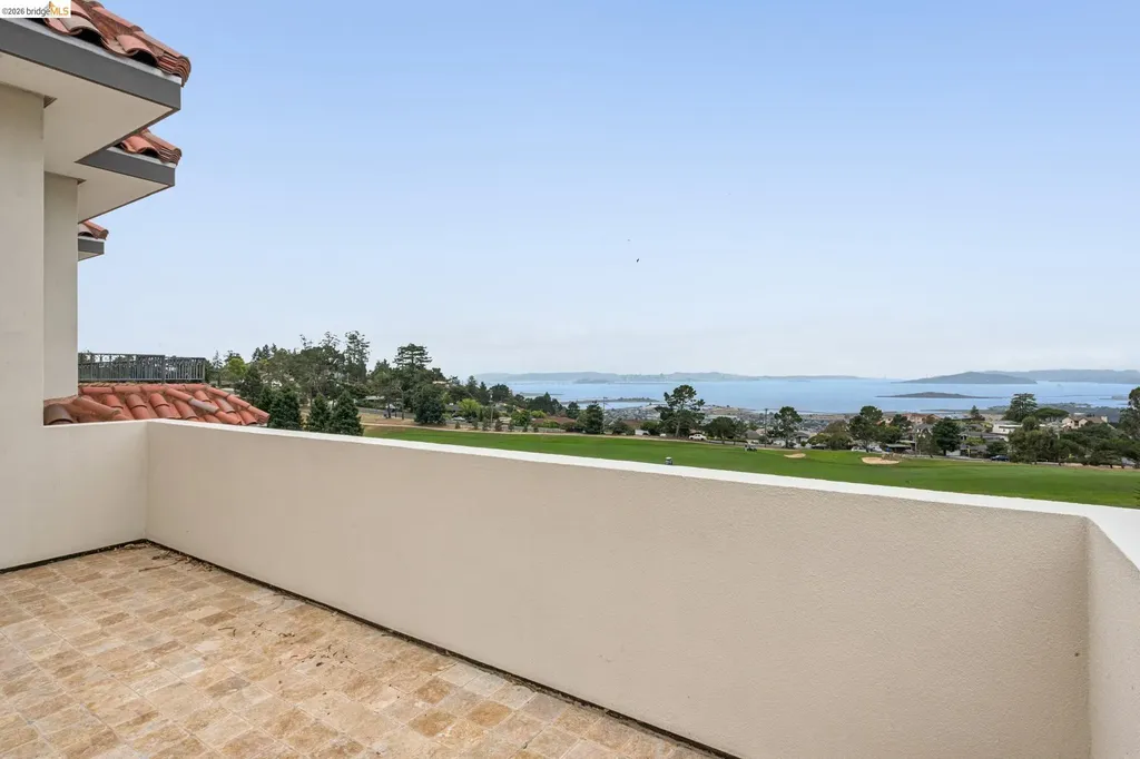 1452 Club View Drive El Cerrito CA 94530