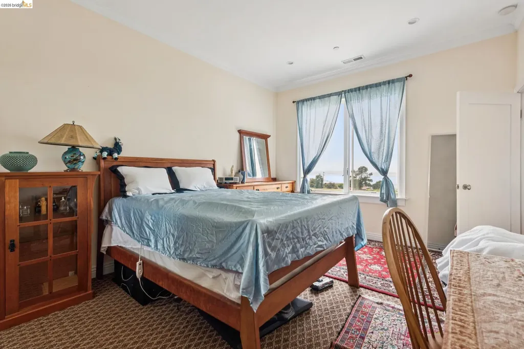 1452 Club View Drive El Cerrito CA 94530