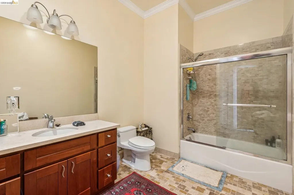 1452 Club View Drive El Cerrito CA 94530