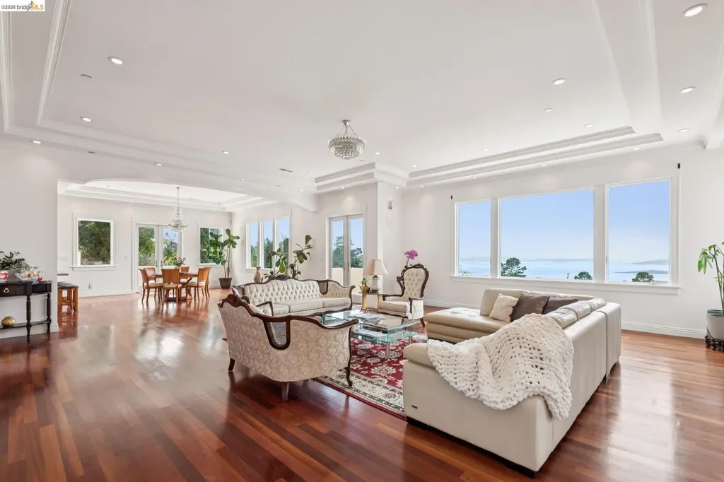 1452 Club View Drive El Cerrito CA 94530