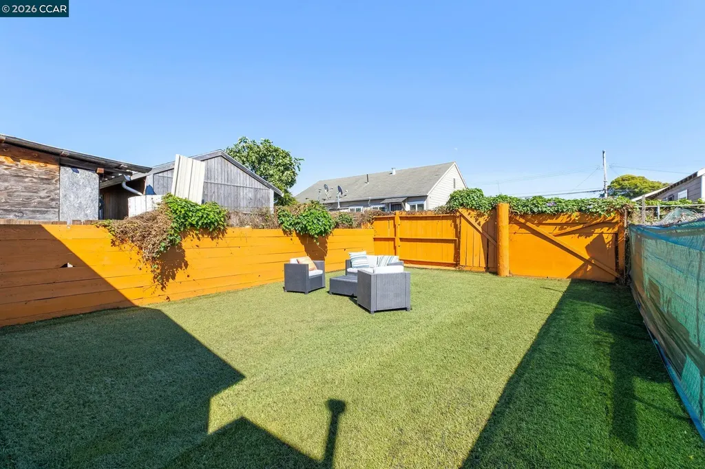 1058 71st Avenue Oakland CA 94621
