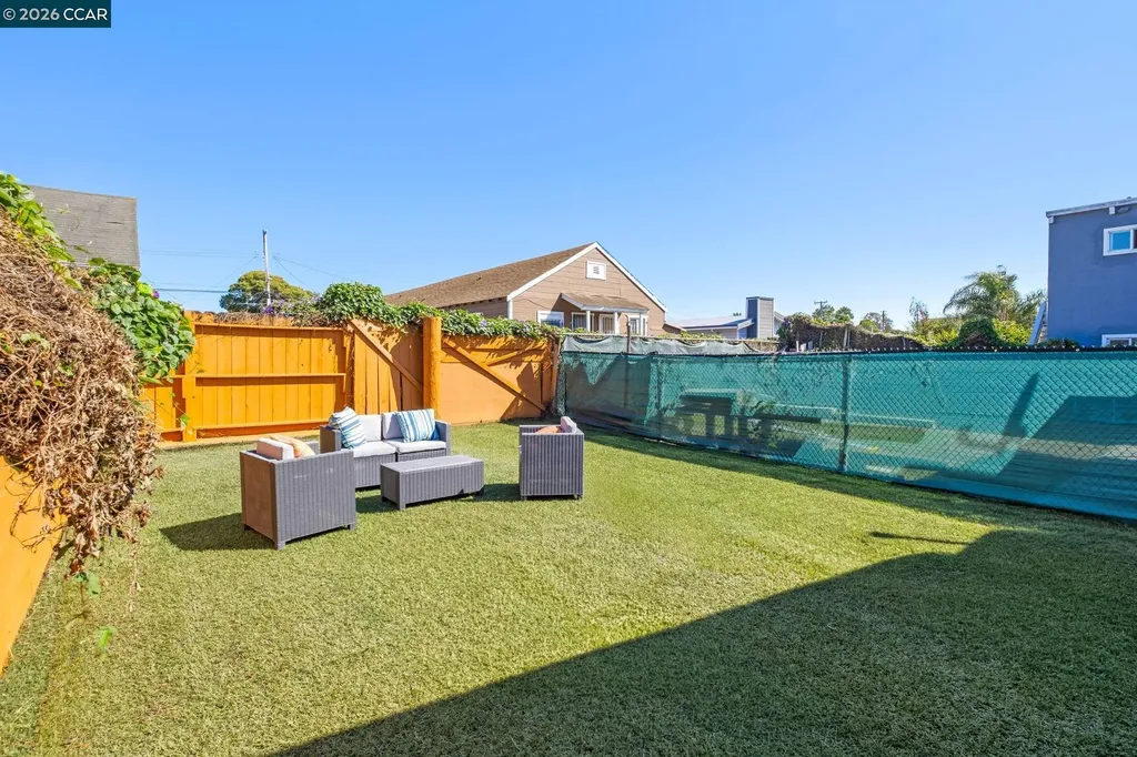 1058 71st Avenue Oakland CA 94621