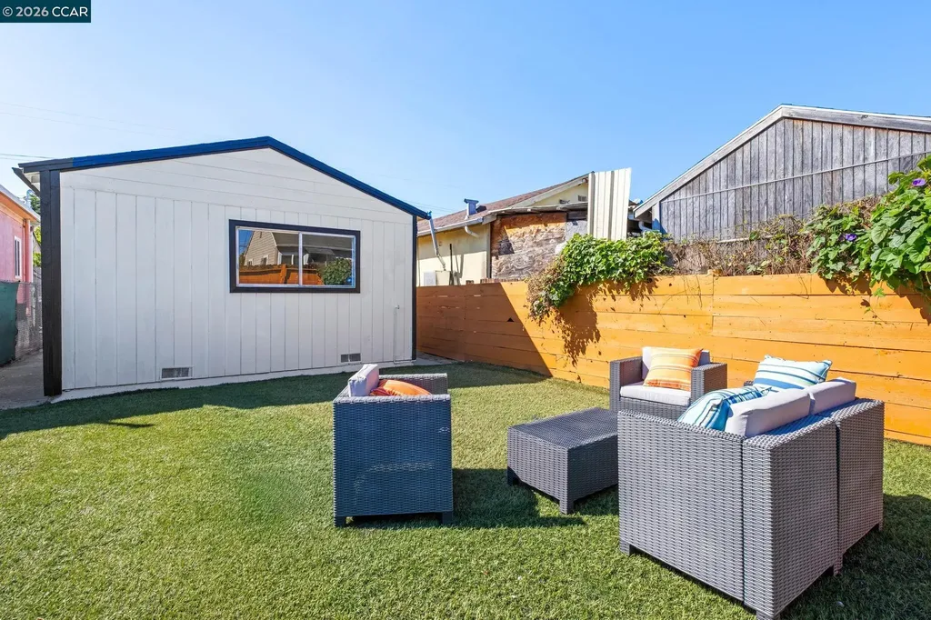 1058 71st Avenue Oakland CA 94621