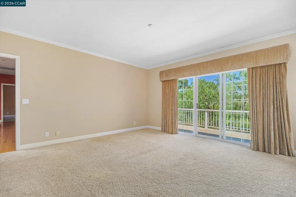 376 Sterling Way San Rafael CA 94903