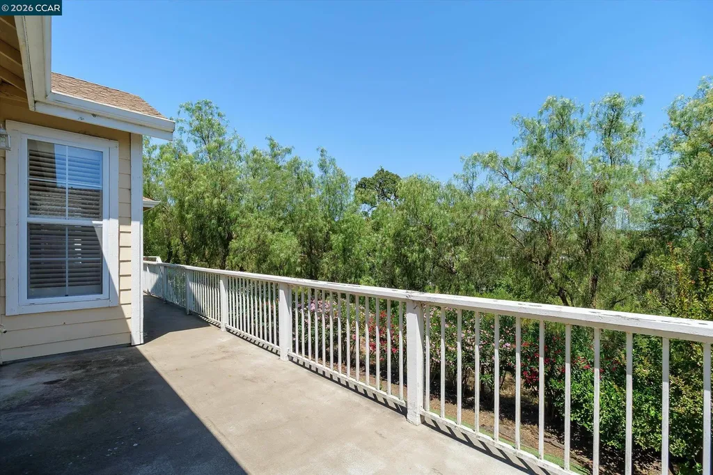 376 Sterling Way San Rafael CA 94903