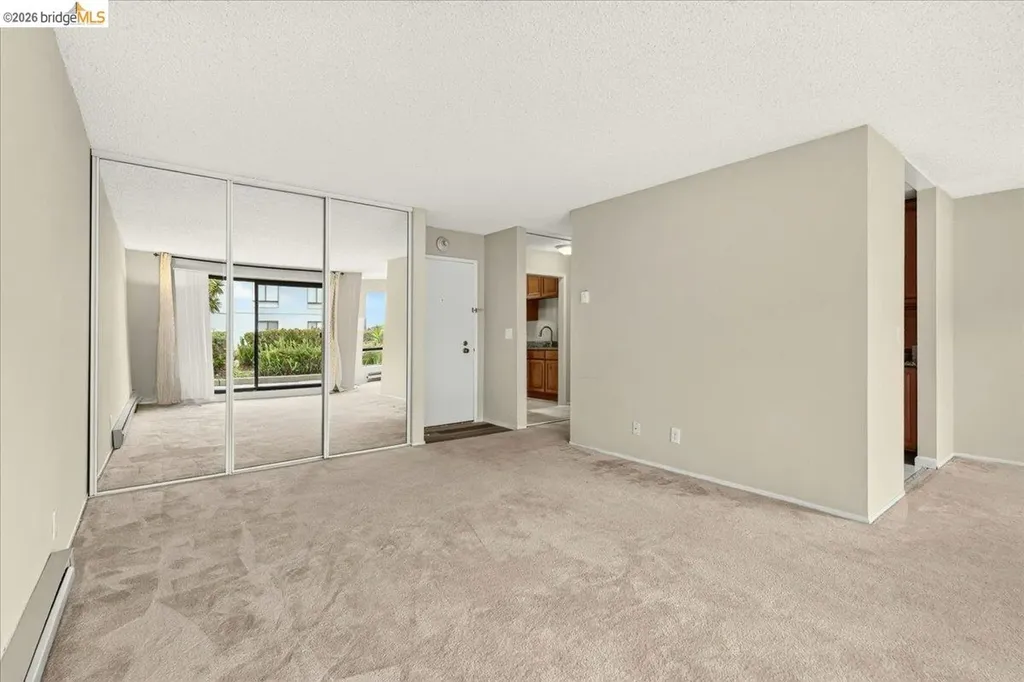 6 Captain Drive Emeryville CA 94608